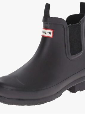 New Hunter Black Chelsea Rain Snow Boot - Short Pull-On kids